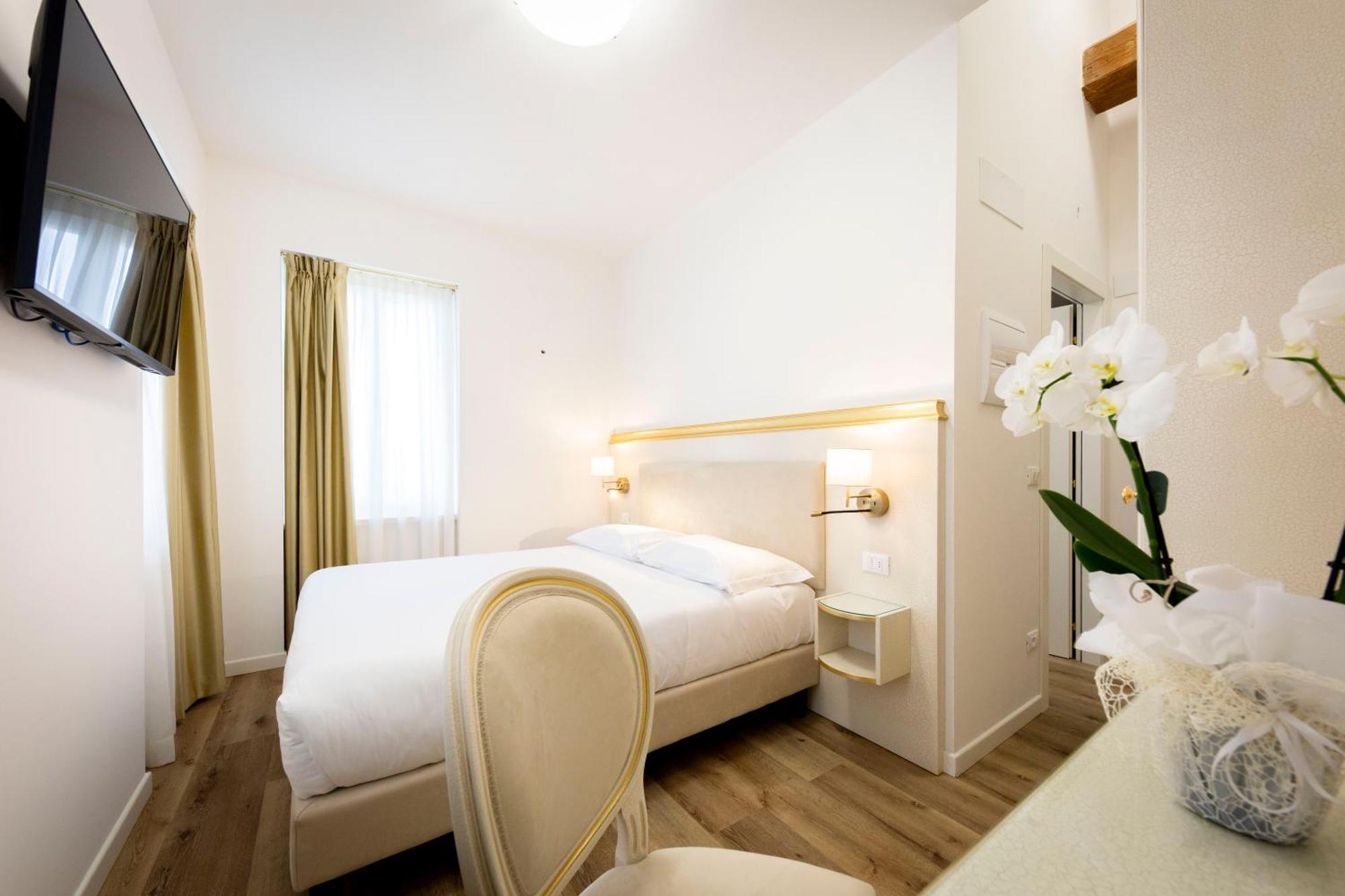 Hotel Ai Dogi Palmanova Exterior foto